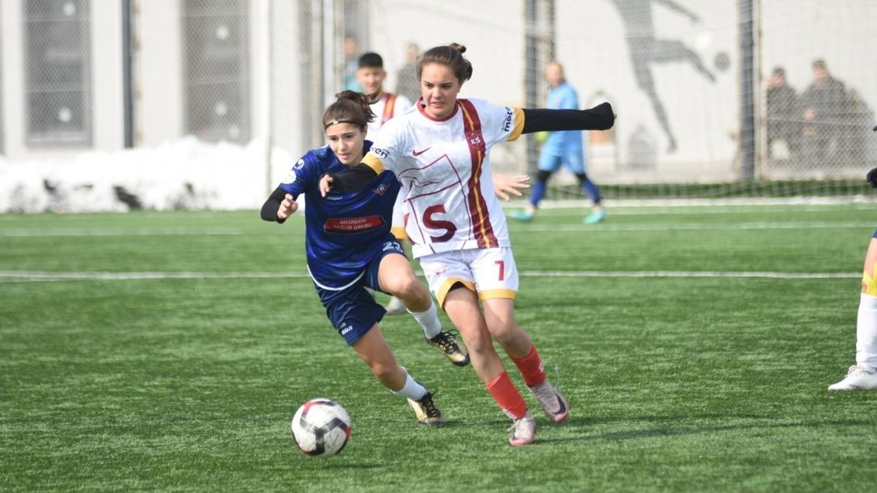 Kayseri Kadın FK, Soma’da zaferi kıl payı kaçırdı!