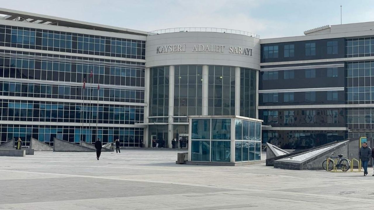 Kayseri'de silahlı kavga davası: Sanıklar suçlamaları kabul etmedi!