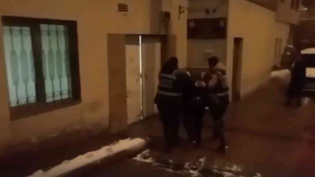 Kayseri’de 20 yıl hapis cezası bulunan firari şahıs yakalandı!