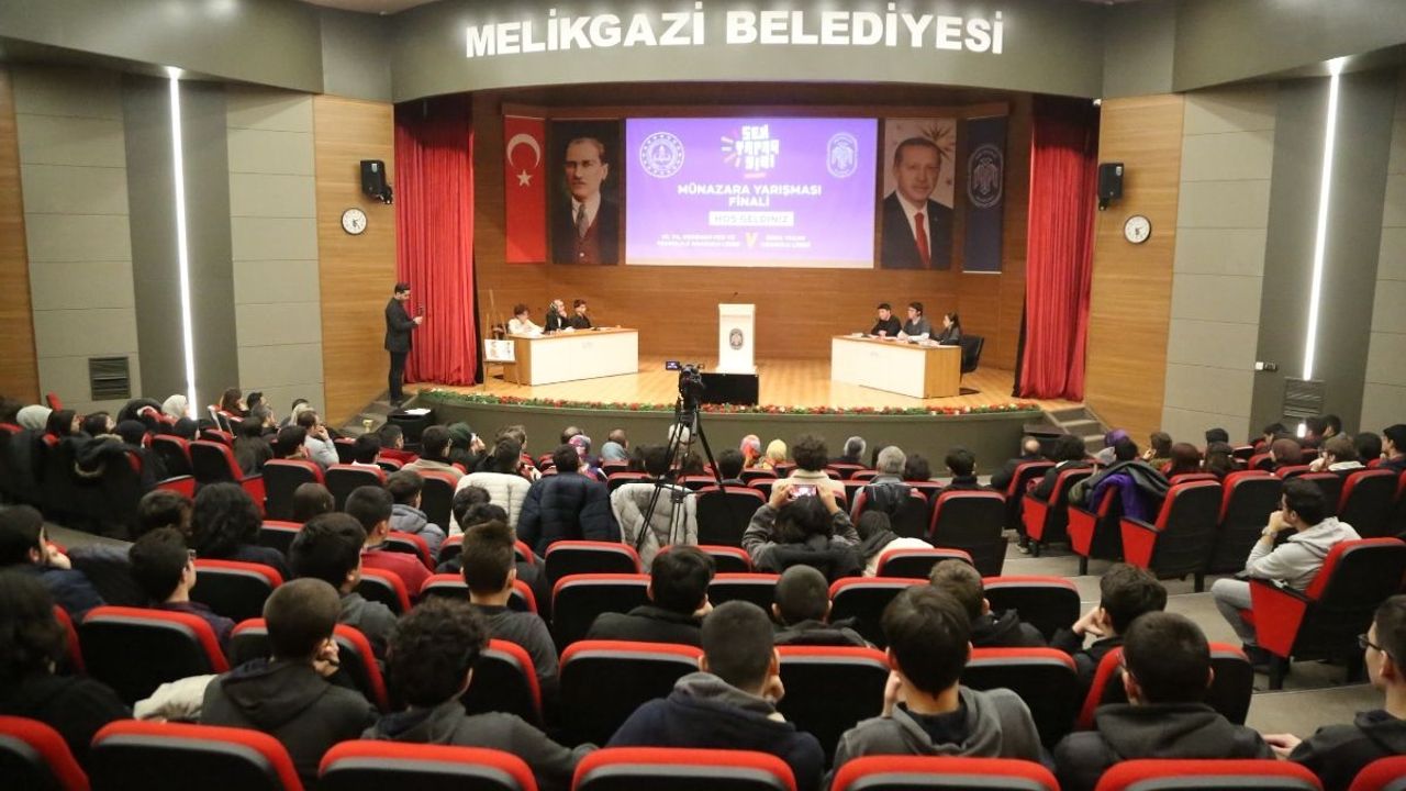 Kayseri’deki o yarışmanın galibi belli oldu! Lise öğrencileri hünerlerini sergiledi