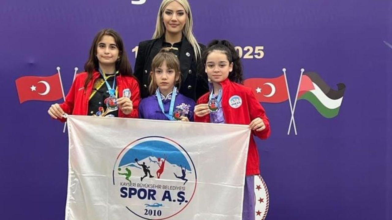 Kayserili sporcular ödüle doymadı!