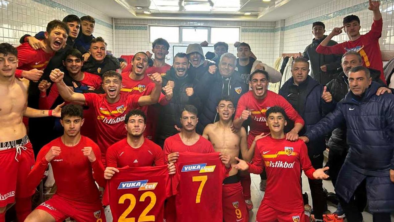 Kayserispor'un gençleri Konyaspor'u ezdi geçti