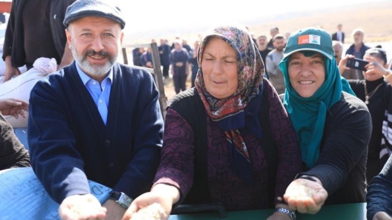 Kayseri’de kadınlara büyük destek! Yeni girişimci kooperatifi kuruldu