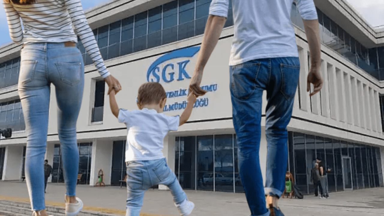 SGK'dan evlatlık verilen çocuklarla ilgili açıklama: Öz anne ve babaya o hak tanındı!