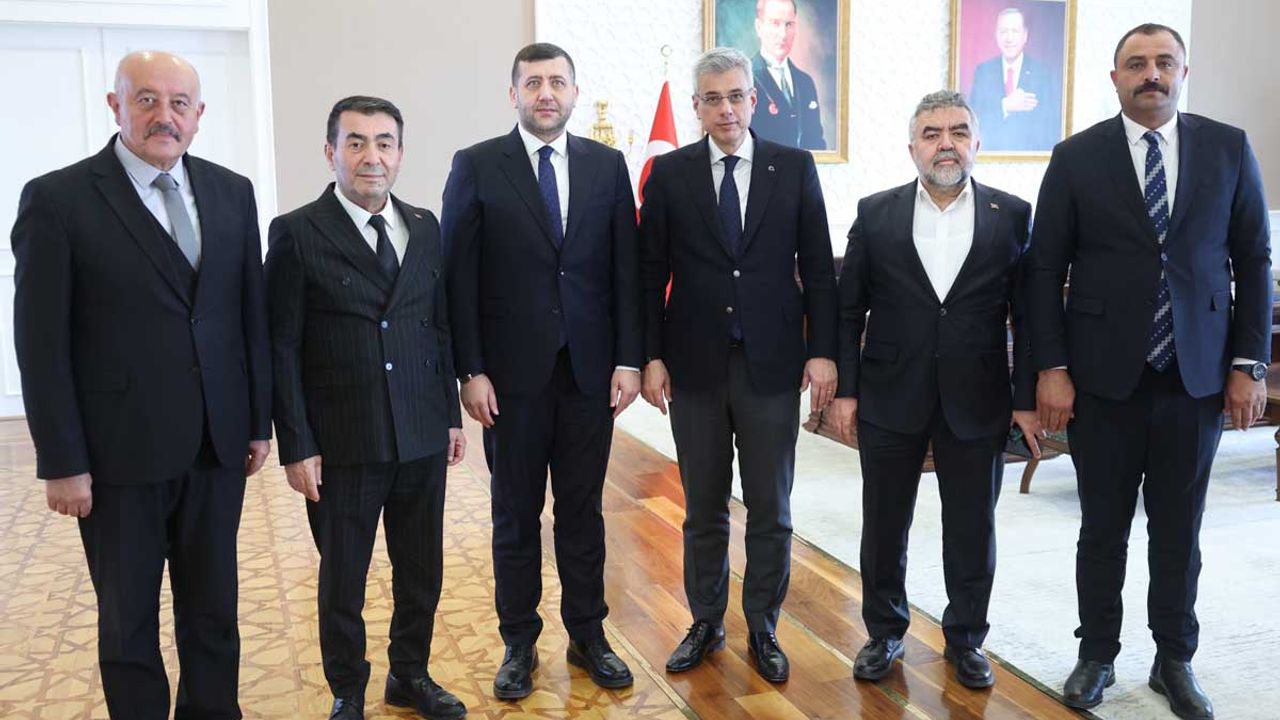 MHP Kayseri heyeti Sağlık Bakanlığı'nda! Ziyarette neler konuşuldu?