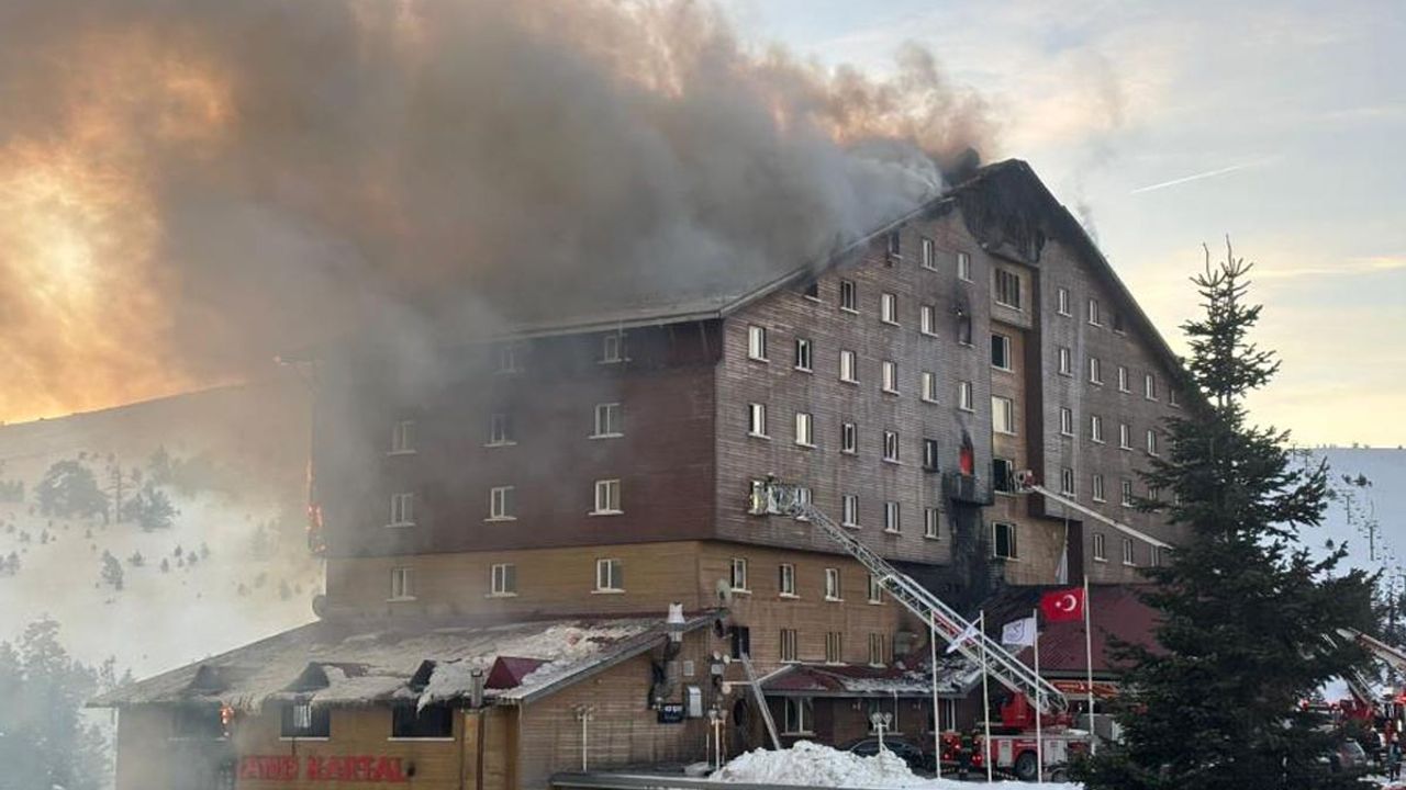 Kayseri Milletvekili duyurdu! Otellerle ilgili yeni kanunlar geliyor