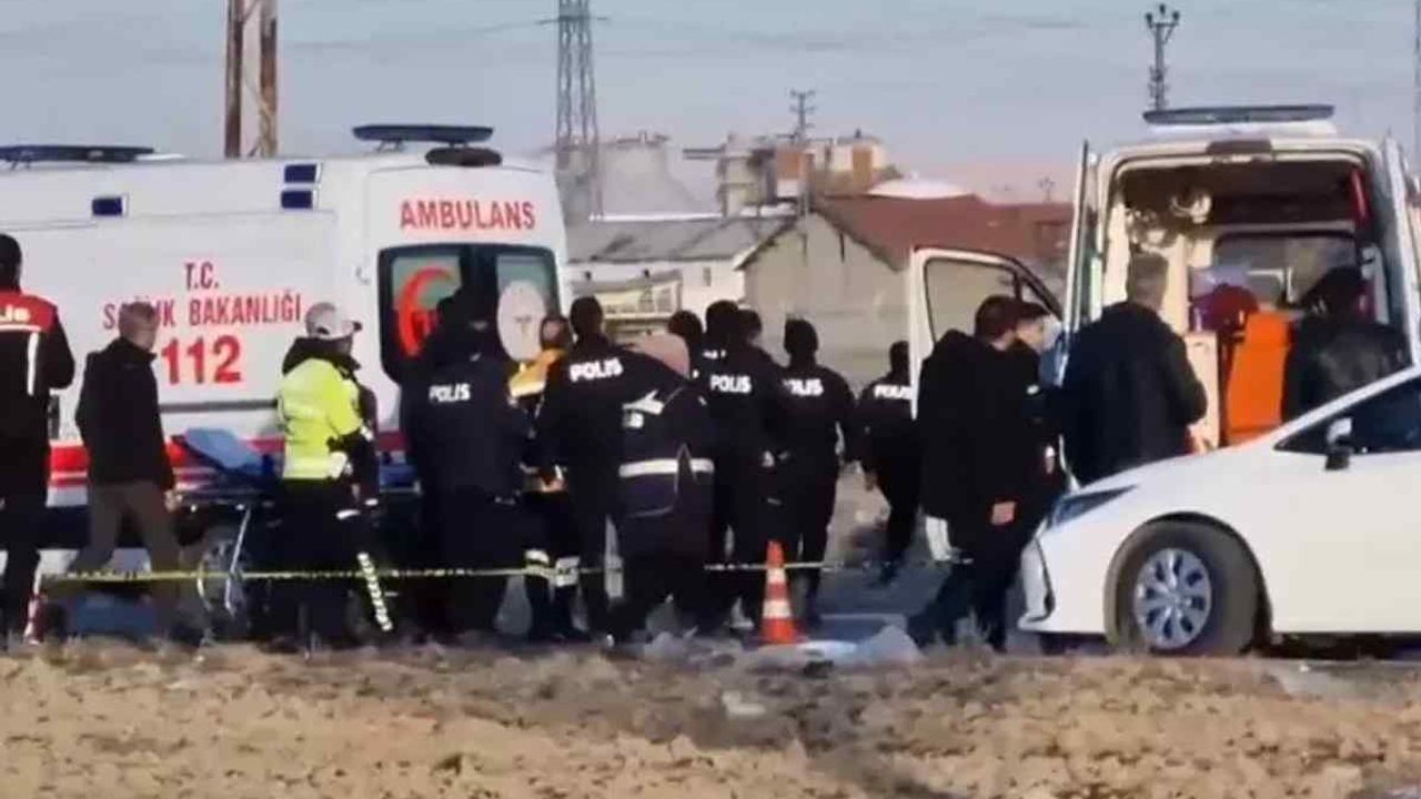 TIR ile polis aracı çarpıştı: 1 polis şehit, 2 polis ağır yaralı!