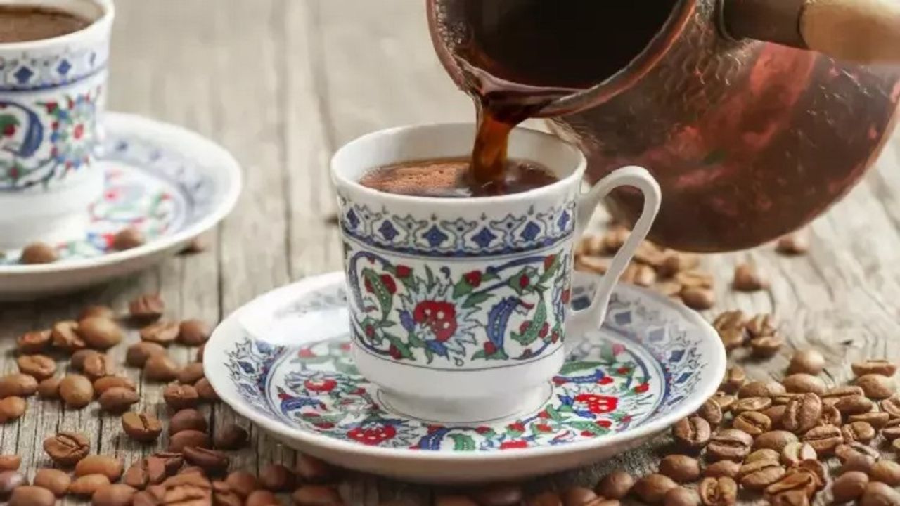 Çay mı yoksa kahve mi? Sağlık için hangisini içmek gerekiyor
