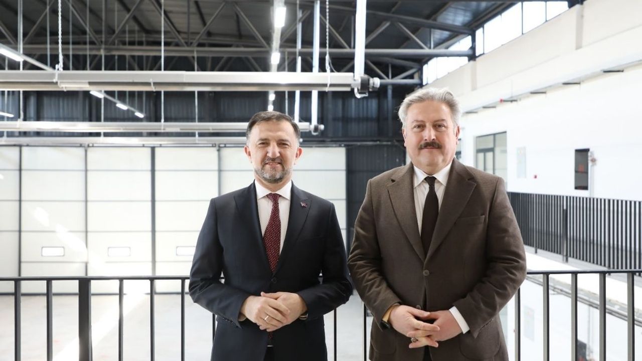 TUSAŞ Genel Müdürü Kayseri'de sadece bir liseyi ziyaret etti! İşte nedeni