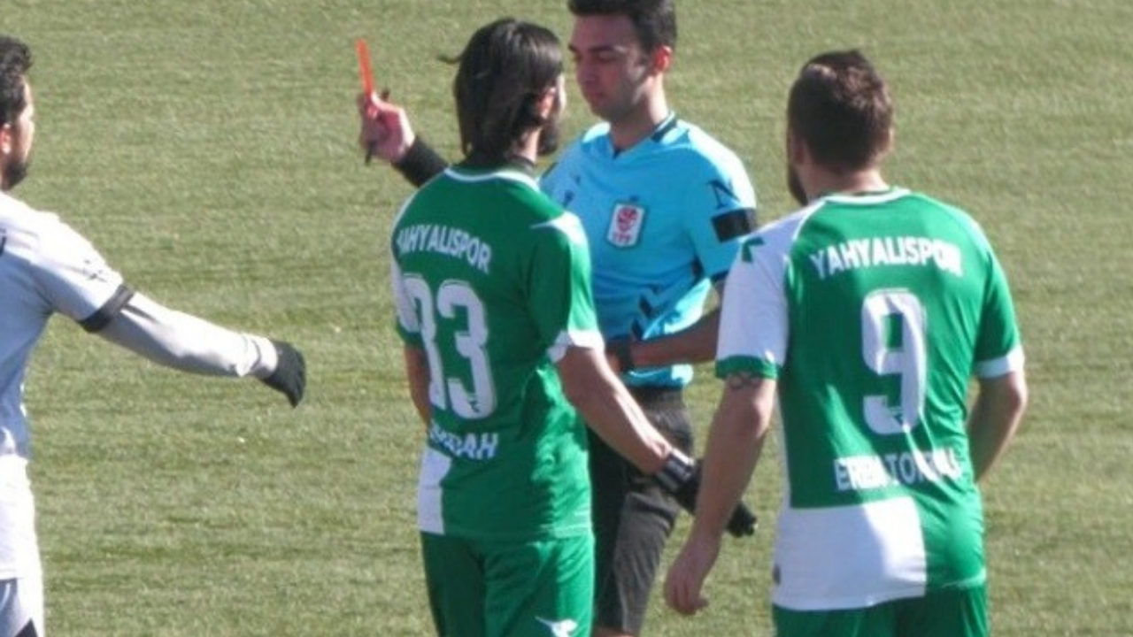 Yahyalıspor’da yaprak dökümü!