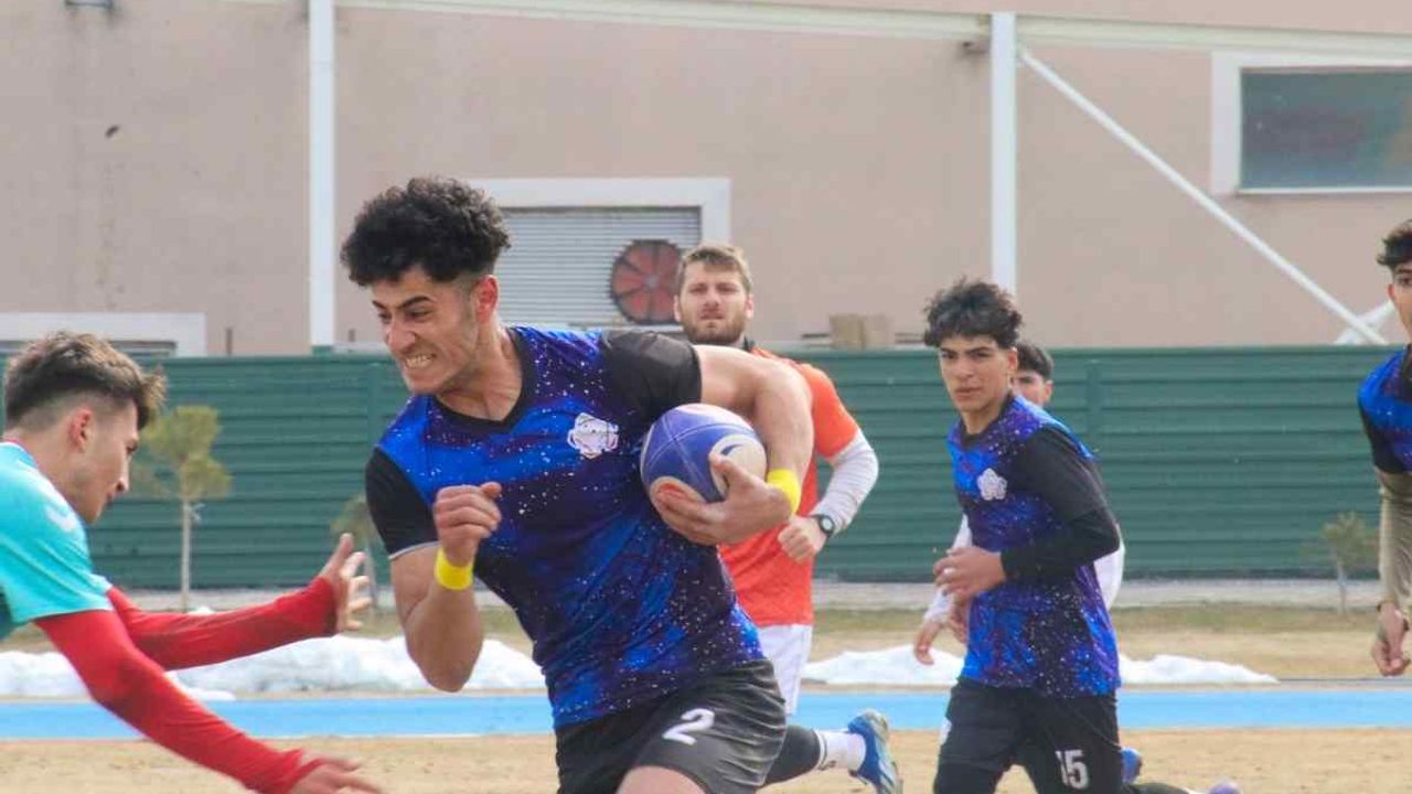 Kayseri’de okul sporları ragbi gençler grup müsabakaları sona erdi
