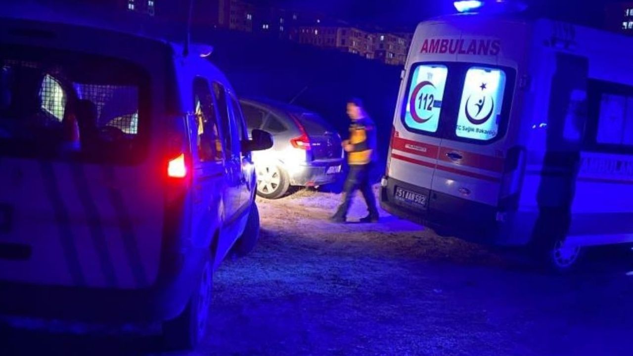 Park halindeki araçta bir kişi ölü bulundu!