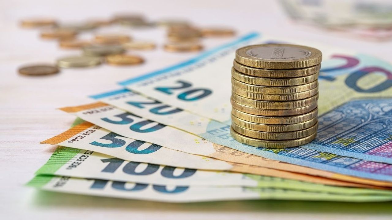 Dövizde yükseliş devam edecek mi? Uzmanından uyarı geldi