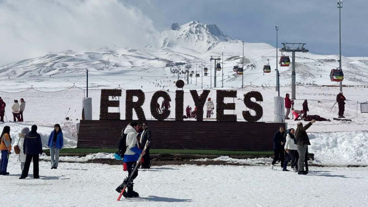 Erciyes'te yüzleri güldüren gelişme! Mart sürprizi oldu