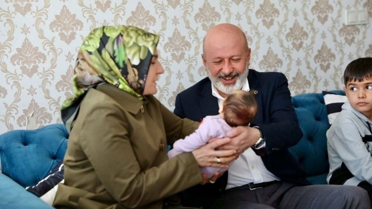 Kocasinan Belediyesi'nden 32 bin 813 aileye destek!