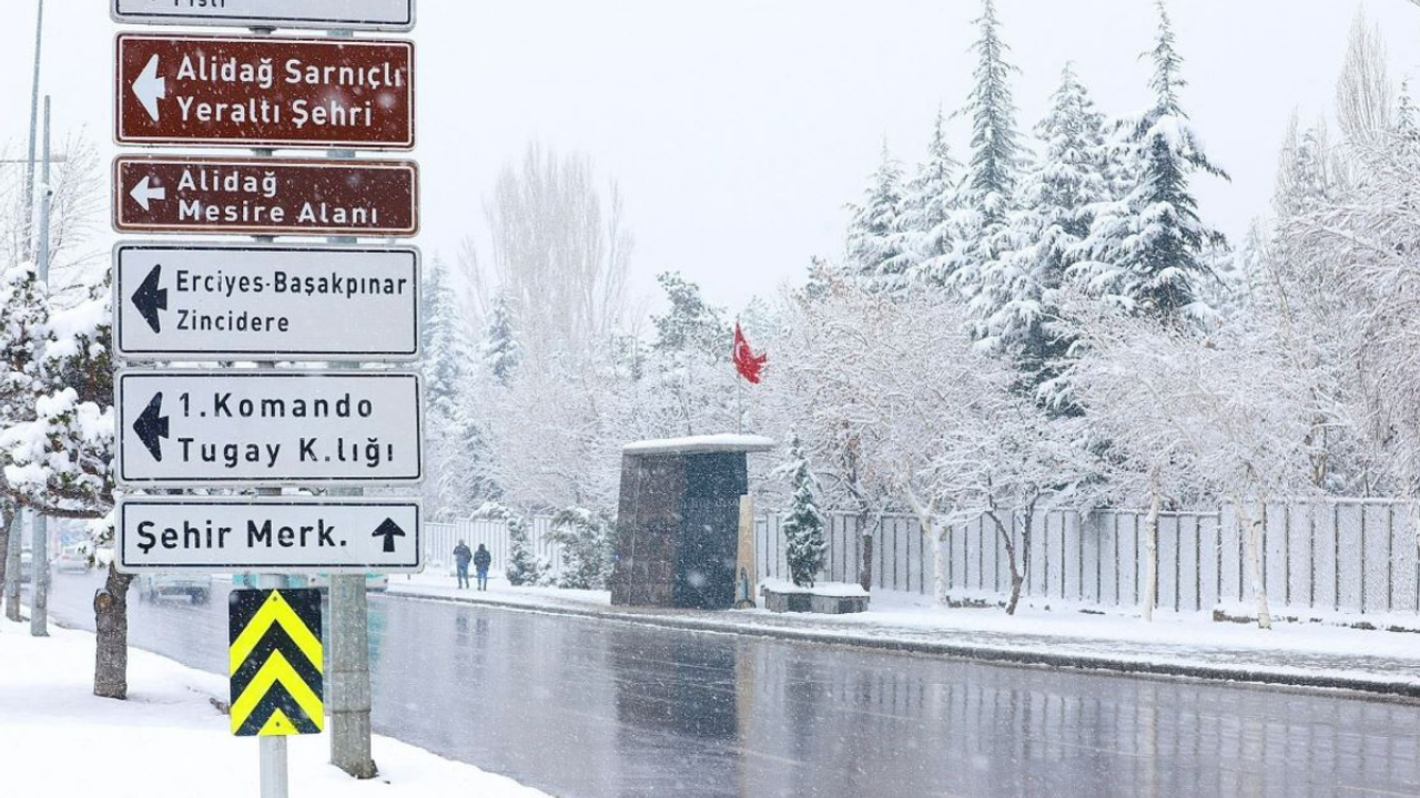 Meteoroloji'den haber geldi! Kayseri'de kar yağışı ne kadar sürecek? 20 Mart 2025