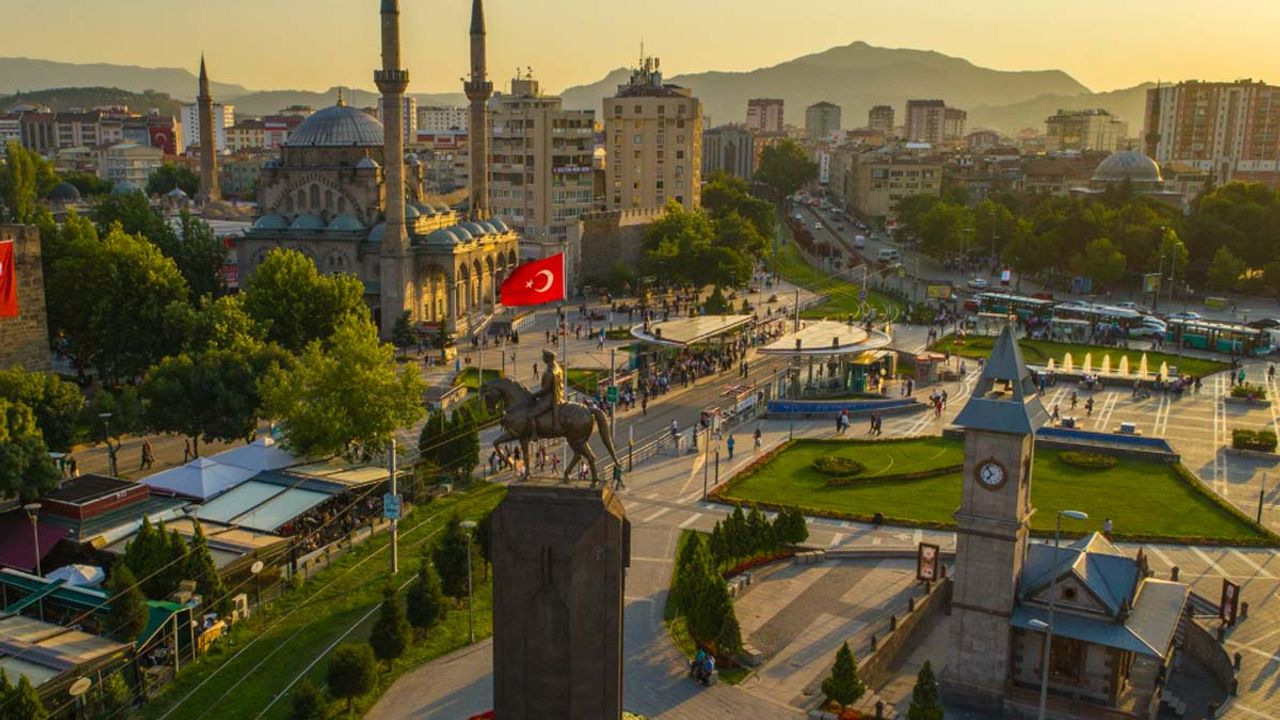 Cumhurbaşkanı adaylığı sürecine Kayseri’de start veriyor: Tüm Kayserililer davetli