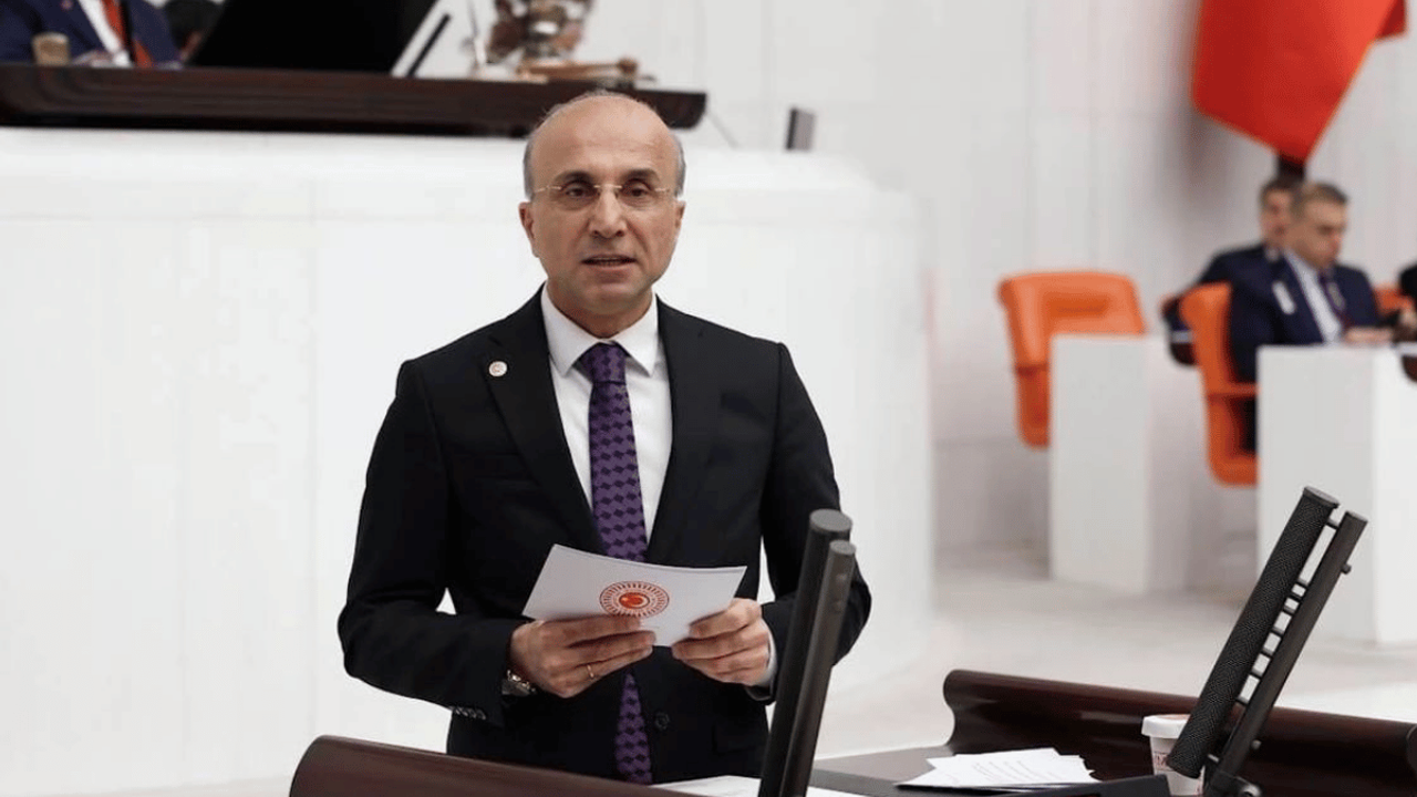 CHP'li Aşkın Genç Kayserili siyasetçilere seslendi: En doğru matematiği sandık verir!