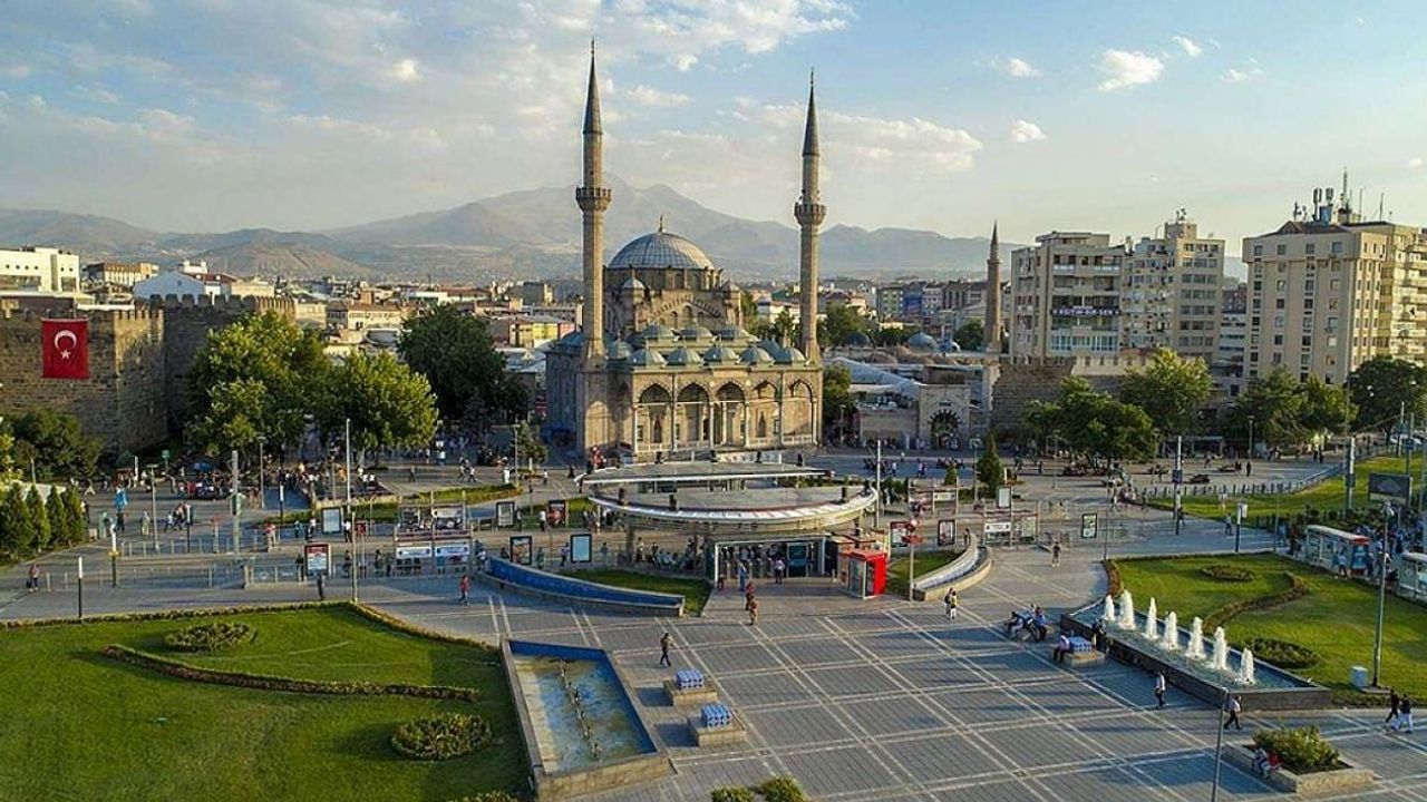 Kayseri’de görevleri ve unvanları değişecek isimler belli oldu!