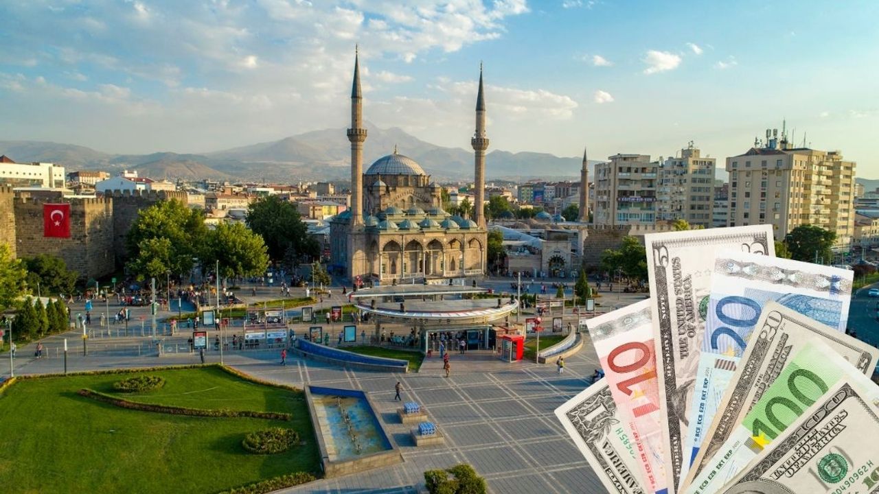Kayseri'de Dolar ve Euro güne nasıl başladı? Uzmanından yatırımcılara uyarı