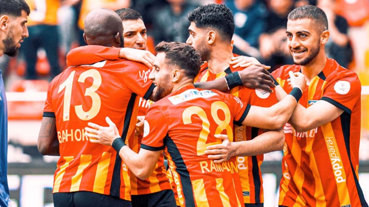 Kayserispor-Hatayspor maçının ilk yarısı sona erdi! İlk devrede 2 gol var