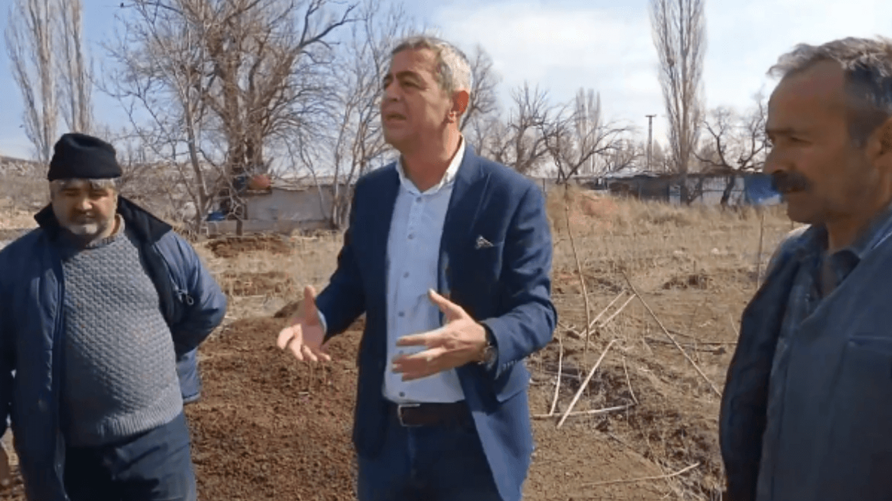 Çiftçiler tarlada isyan etti: Bu arazi Kayseri’nin manavıydı!