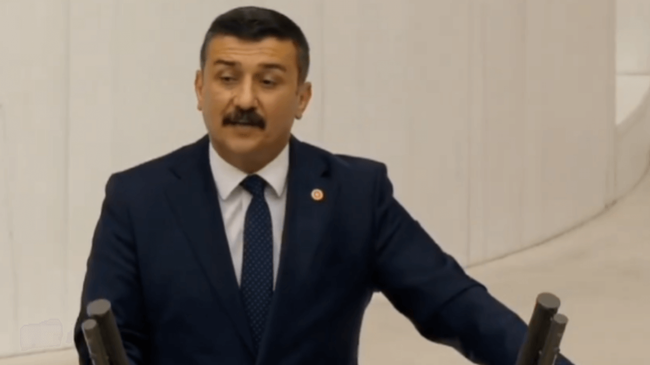Mecliste su içen Kayserili Milletvekilinden fidye açıklaması: 180 TL'den de ödemiyorum!