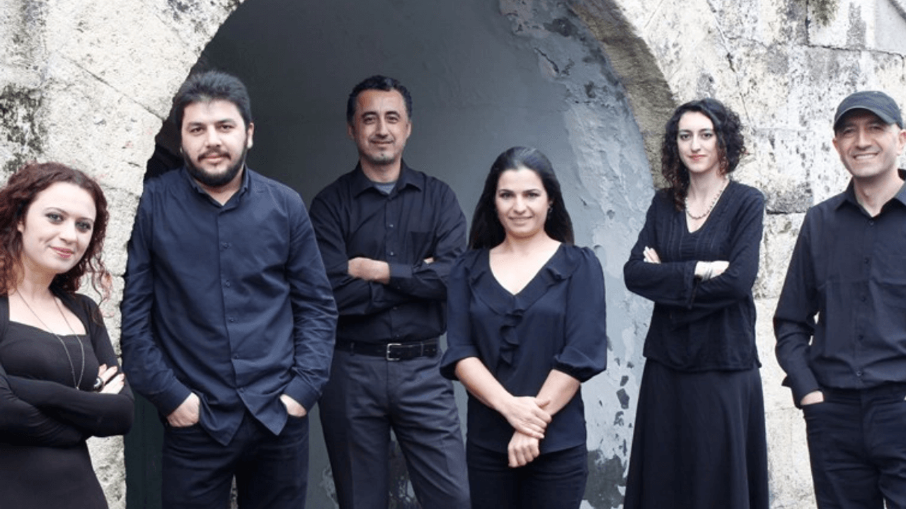 Grup Abdal’ı yasa boğan ölüm! 23 yaşındaki genç sanatçı hayatını kaybetti!