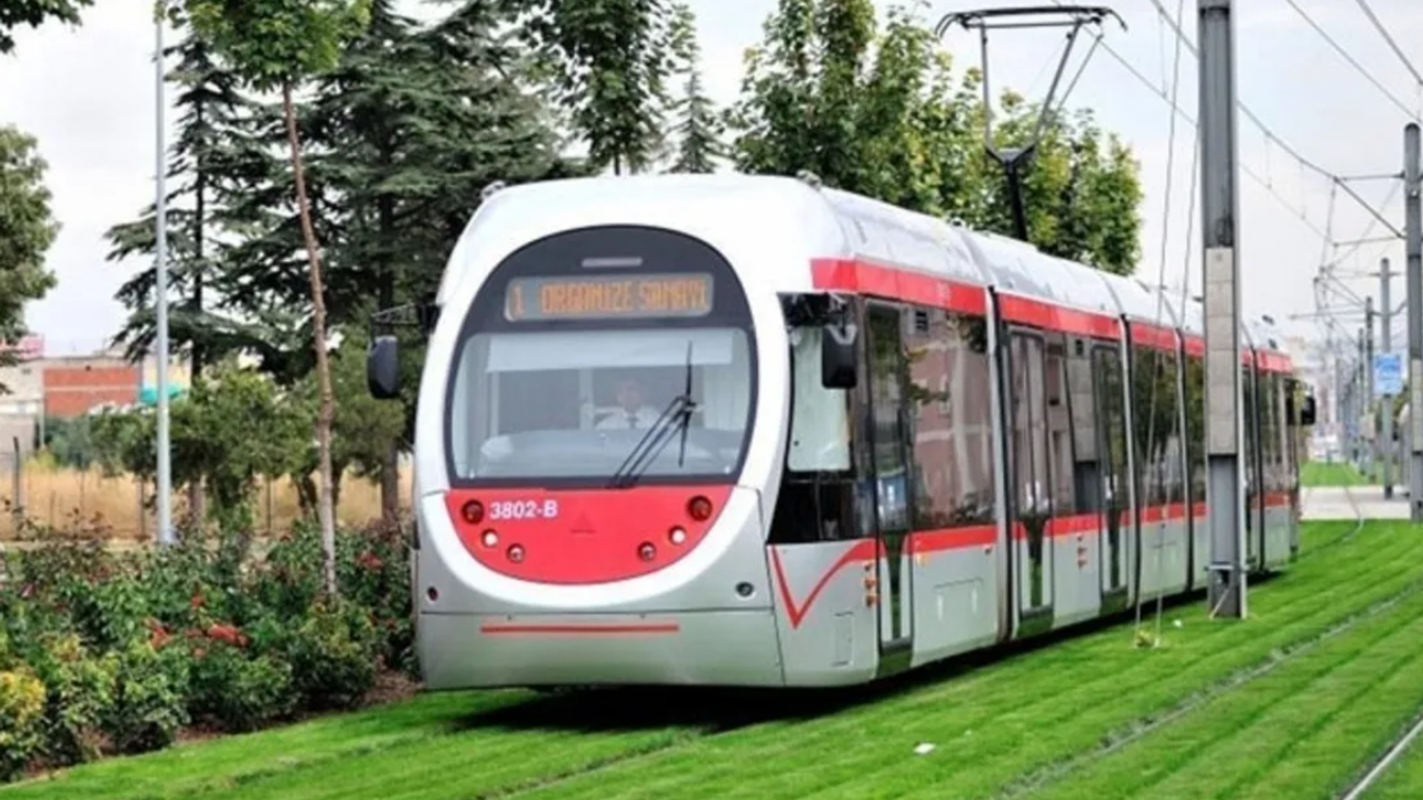 Kayseri’de herkesi duygu seline boğan tramvay yolculuğu!