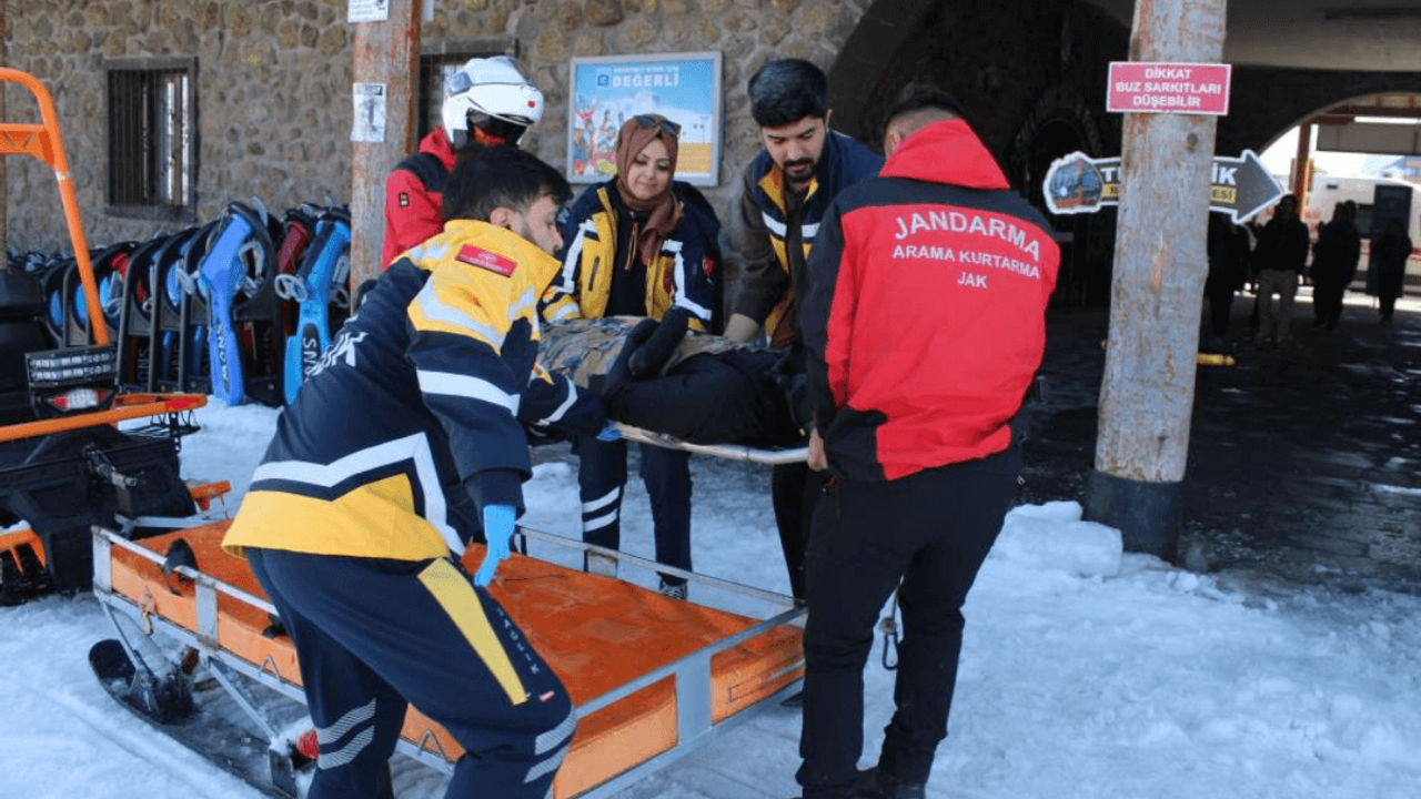 Erciyes’in acil sağlık istasyonunda bakın kaç vakaya müdahale edildi