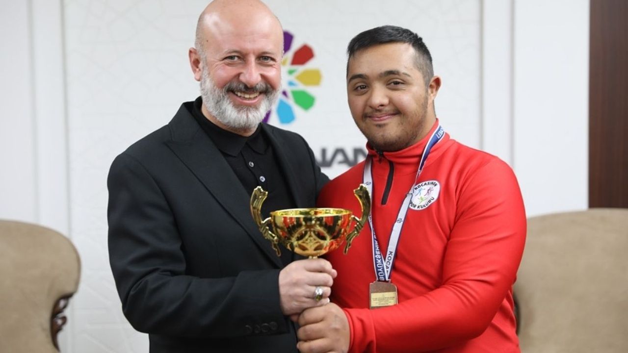 Kayserili özel sporcudan altın madalya!