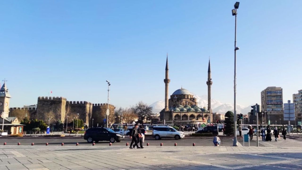 Dışarı çıkacaklar dikkat! Kayseri'de bugün yağmur bekleniyor mu? İşte detaylar