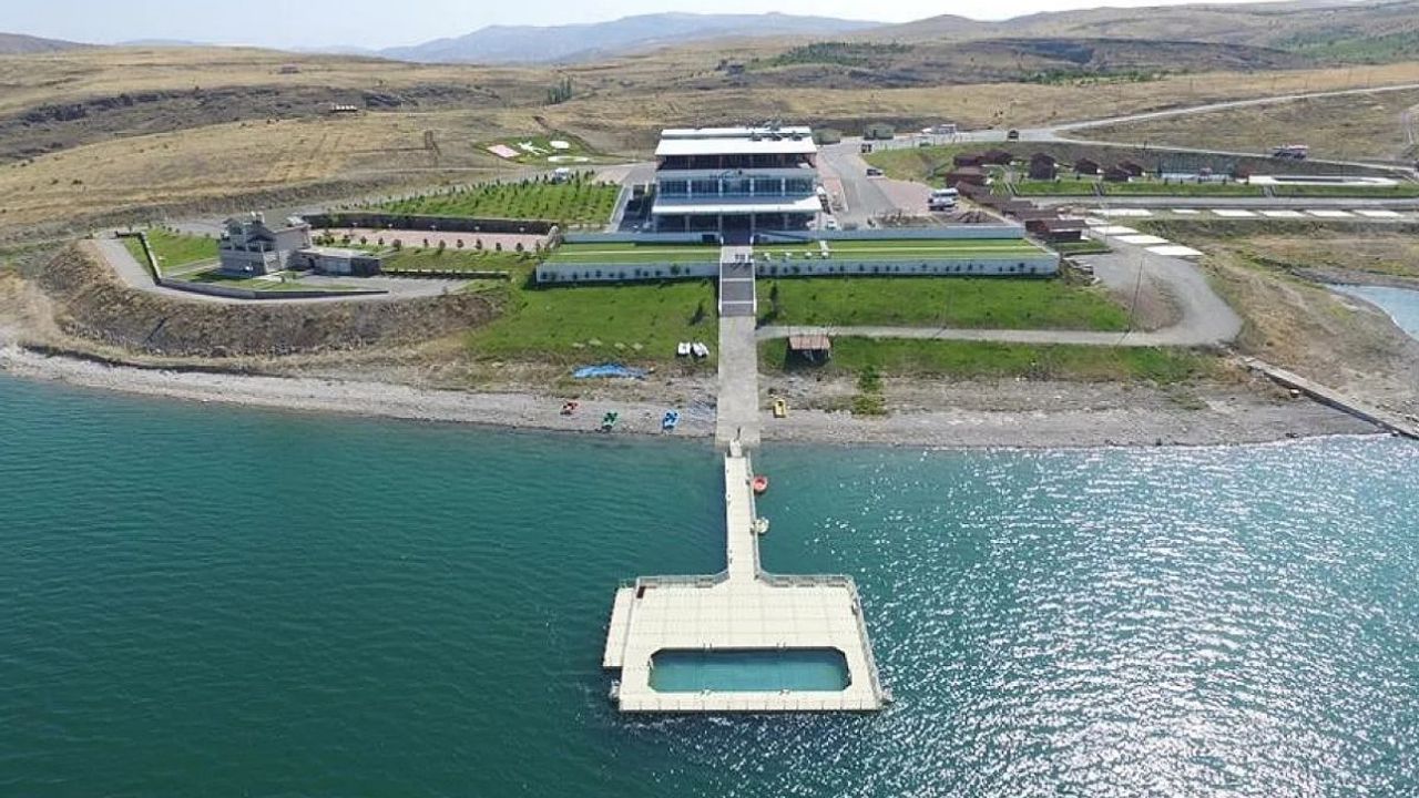 Kayseri’de deniz özlemi son buldu! Maviyle yeşilin buluştuğu en güzel mekan orası oldu