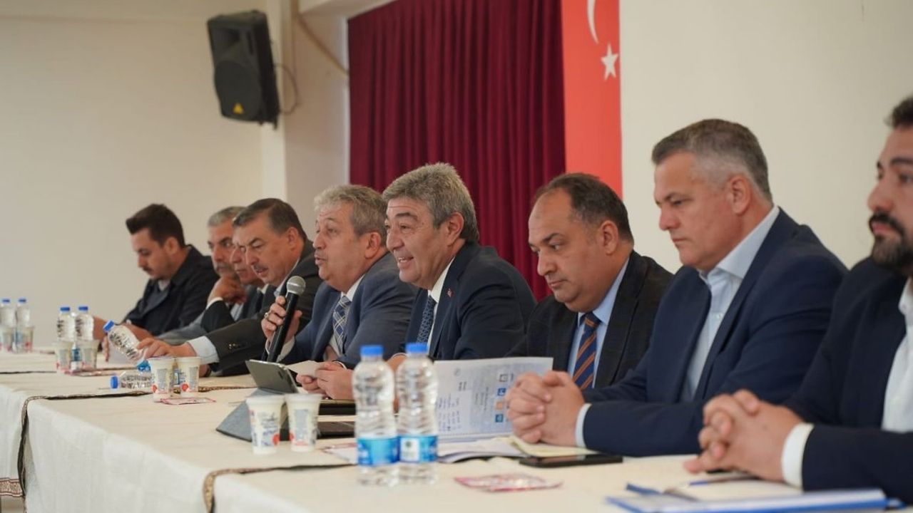 AK Parti Kayserili vekillerden Yeşilhisar'a çıkartma!