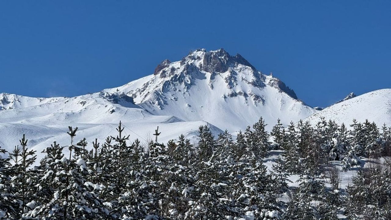 Erciyes Kayak Merkezi'ni bu sezon kaç kişi ziyaret etti? Akın akın geldiler