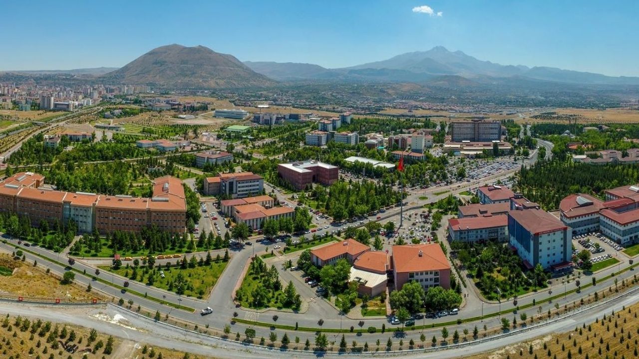 Erciyes Üniversitesi’nde vatandaşların bilgileri ne kadar güvende? ‘One dose’ tehlikesi