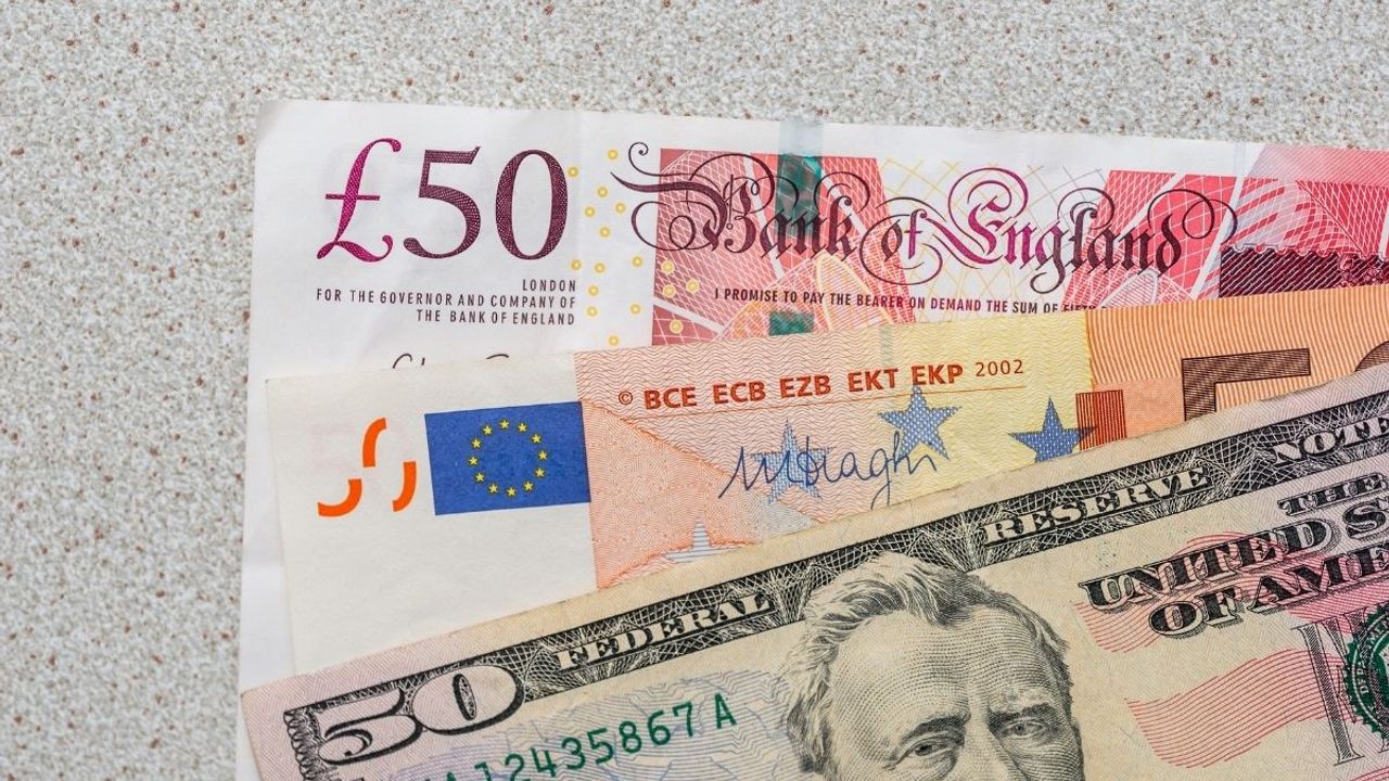 Euro zirveyi gördü! Döviz haftayı nasıl kapattı?