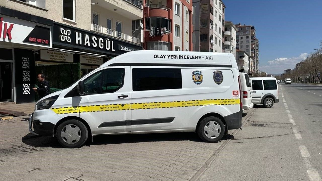 Kayseri'de iş yerini kurşun yağmuruna tuttular: 1 kişi yaralandı!