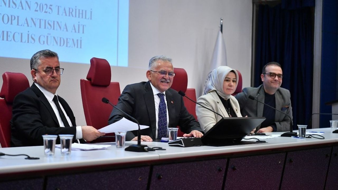 Başkan açıkladı: Kayseri Büyükşehir Belediyesi'nin borç ödemesi 2041'e kadar sürecek!