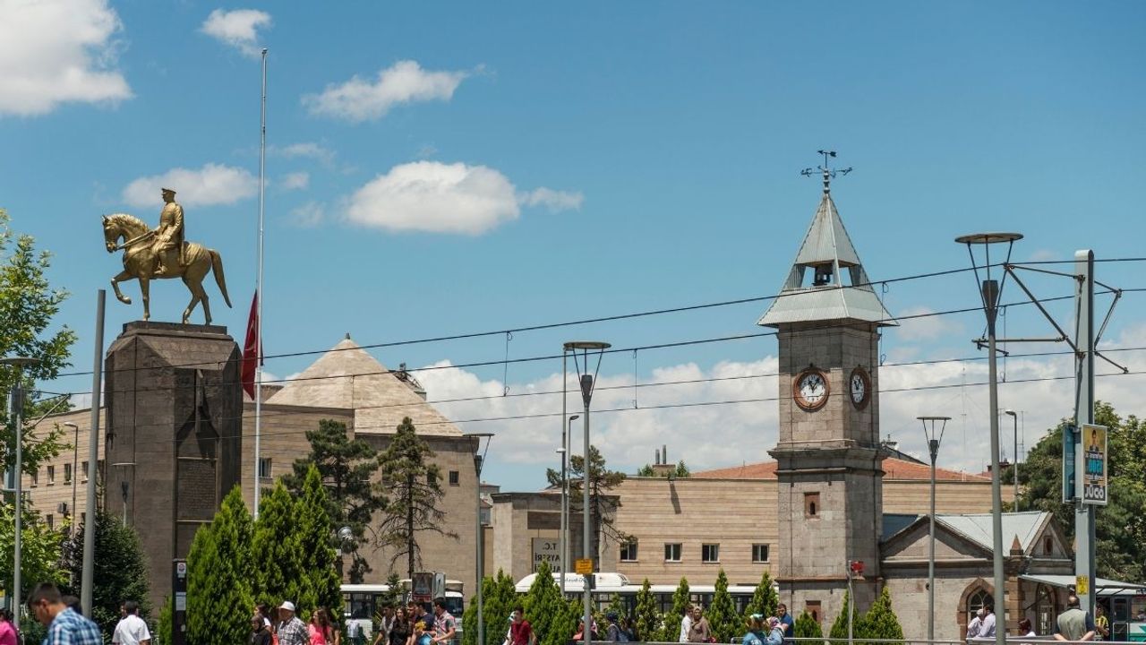 Kayseri iki tesis birden kuruluyor! Atıklar elektriğe dönüşecek!