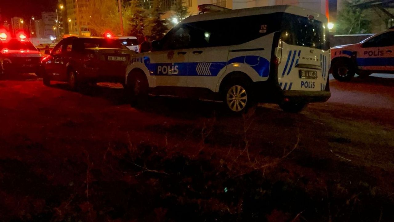 Kayseri'de genç adam evinde vurulmuş halde bulundu!