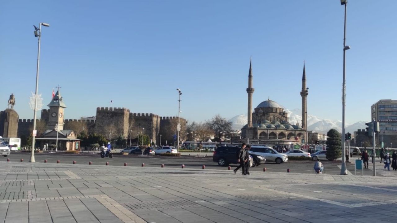 Meteoroloji açıkladı: Kayseri'de bugün güneş yüzünü gösteriyor!