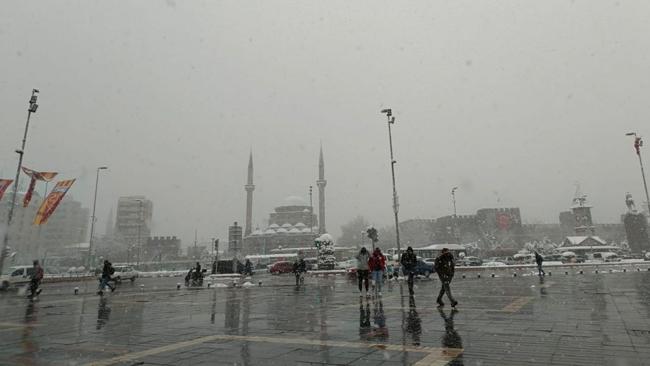 Dışarı çıkacaklar dikkat! Meteoroloji'den Kayseri için don uyarısı geldi