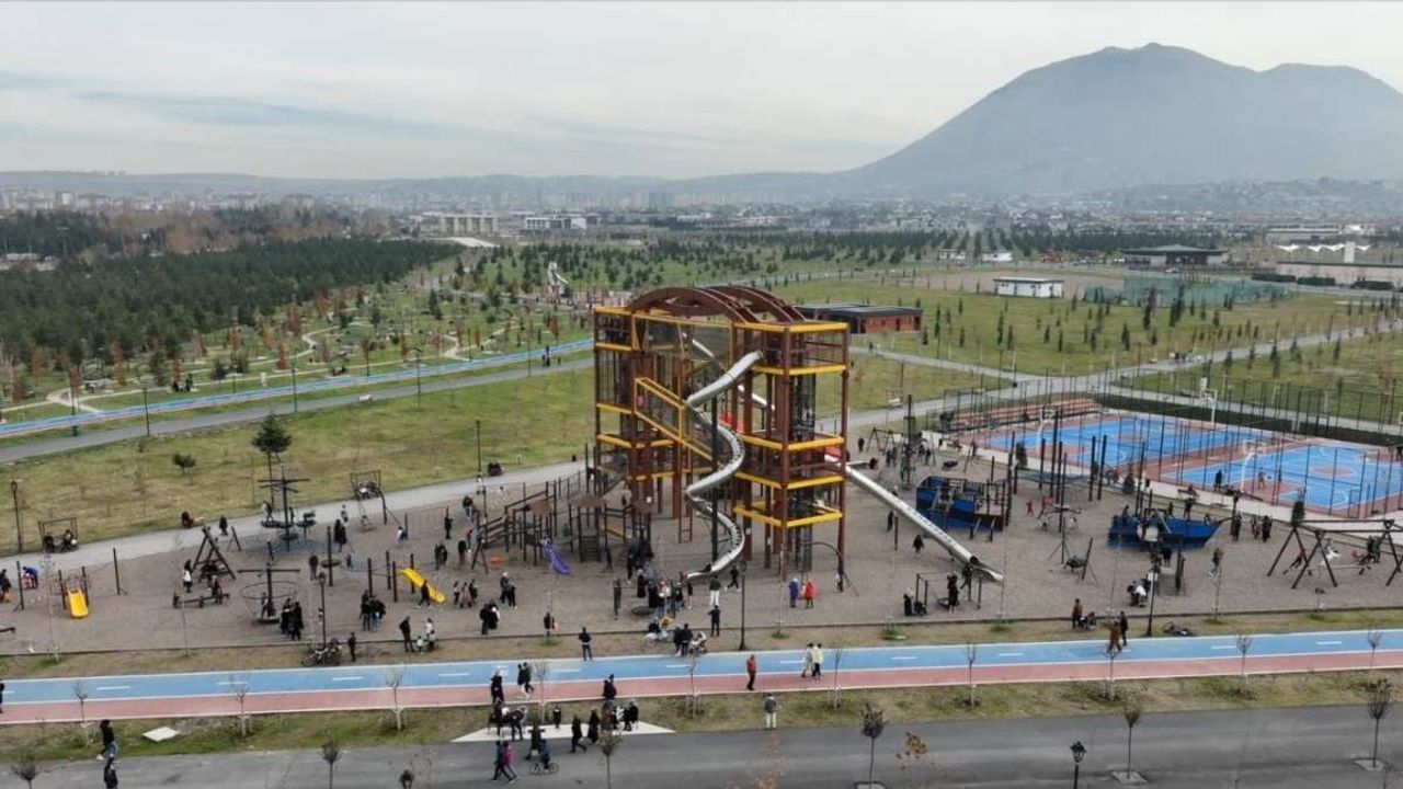 Kayseri’de 1 Mayıs’ta herkes orada toplanacak! Başkan Büyükkılıç’tan davet var