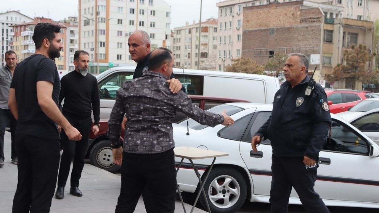 Kayseri'de ihbara giden polis ekibini sürpriz karşıladı!
