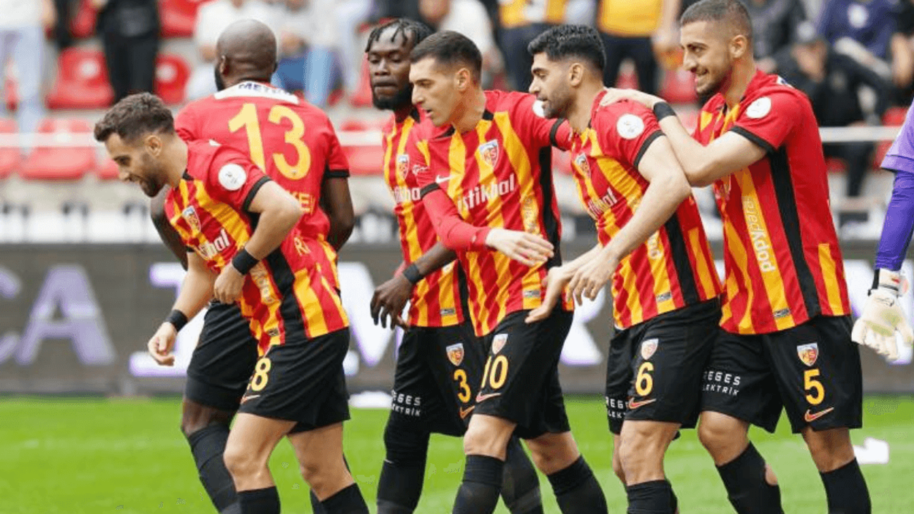 Kayserispor’da Süper Lig mücadelesi! 9 maç kaldı