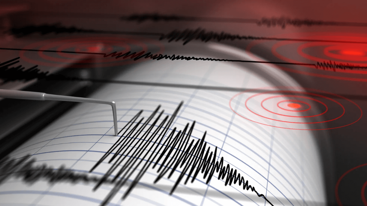 Yine sallandı! Sabah saatlerinde korkutan deprem!