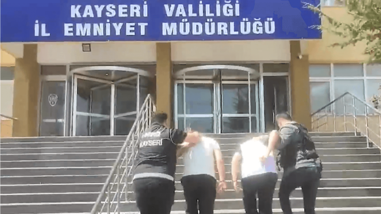 Kayseri’de otomobile operasyon! Tabana gizlenmiş madde ele geçirildi