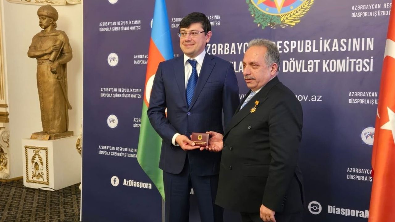 Talas'tan Bakü'ye uzanan başarı: Mustafa Yalçın Azerbaycan'dan ödülle döndü