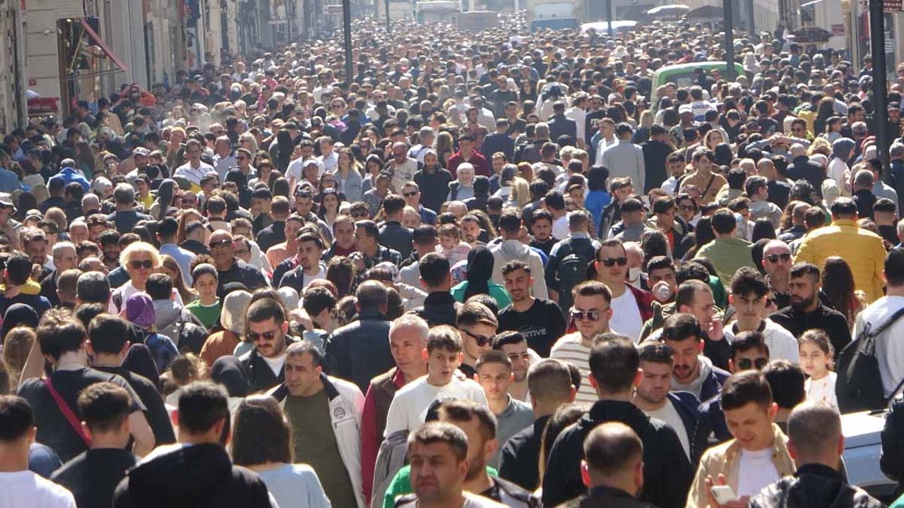 Vatandaşların en önemli sorunu ortaya çıktı! Bakın ilk sırada ne var?